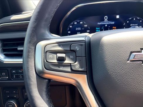 Used 2023 Chevrolet Tahoe Z71 w/ Luxury Package AWD/4WD image 24