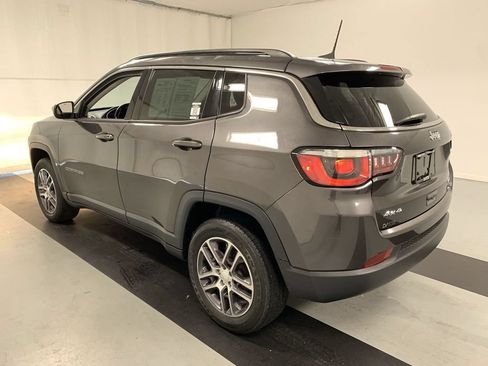 Used 2020 Jeep Compass Latitude w/ Cold Weather Group AWD/4WD image 4