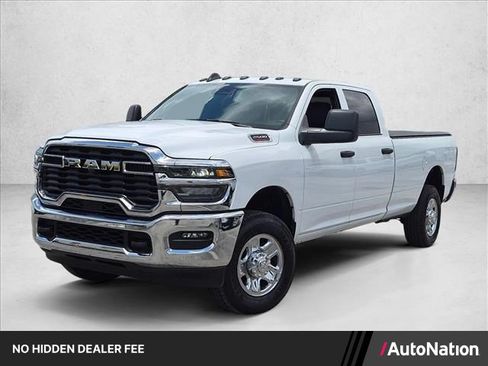 Used 2025 RAM 2500 Tradesman w/ Chrome Appearance Group AWD/4WD image 1