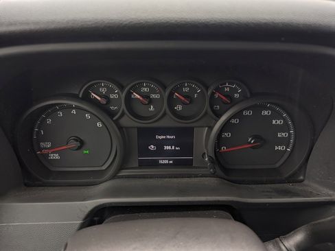 Used 2024 Chevrolet Silverado 1500 Custom Trail Boss image 2