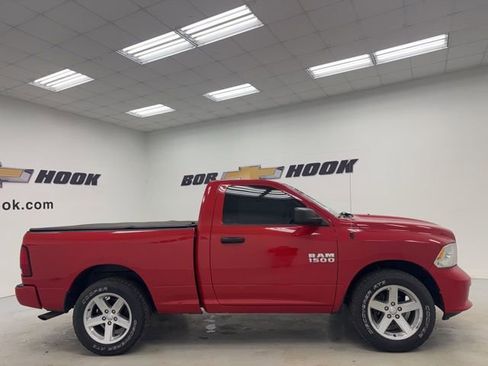 Used 2015 RAM 1500 Express image 4