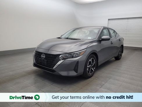 Used 2025 Nissan Sentra SV image 1