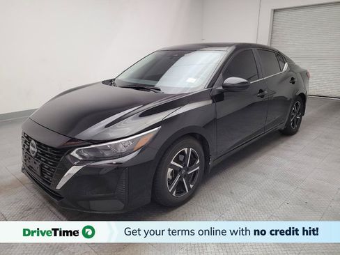 Used 2025 Nissan Sentra SV FWD image 1