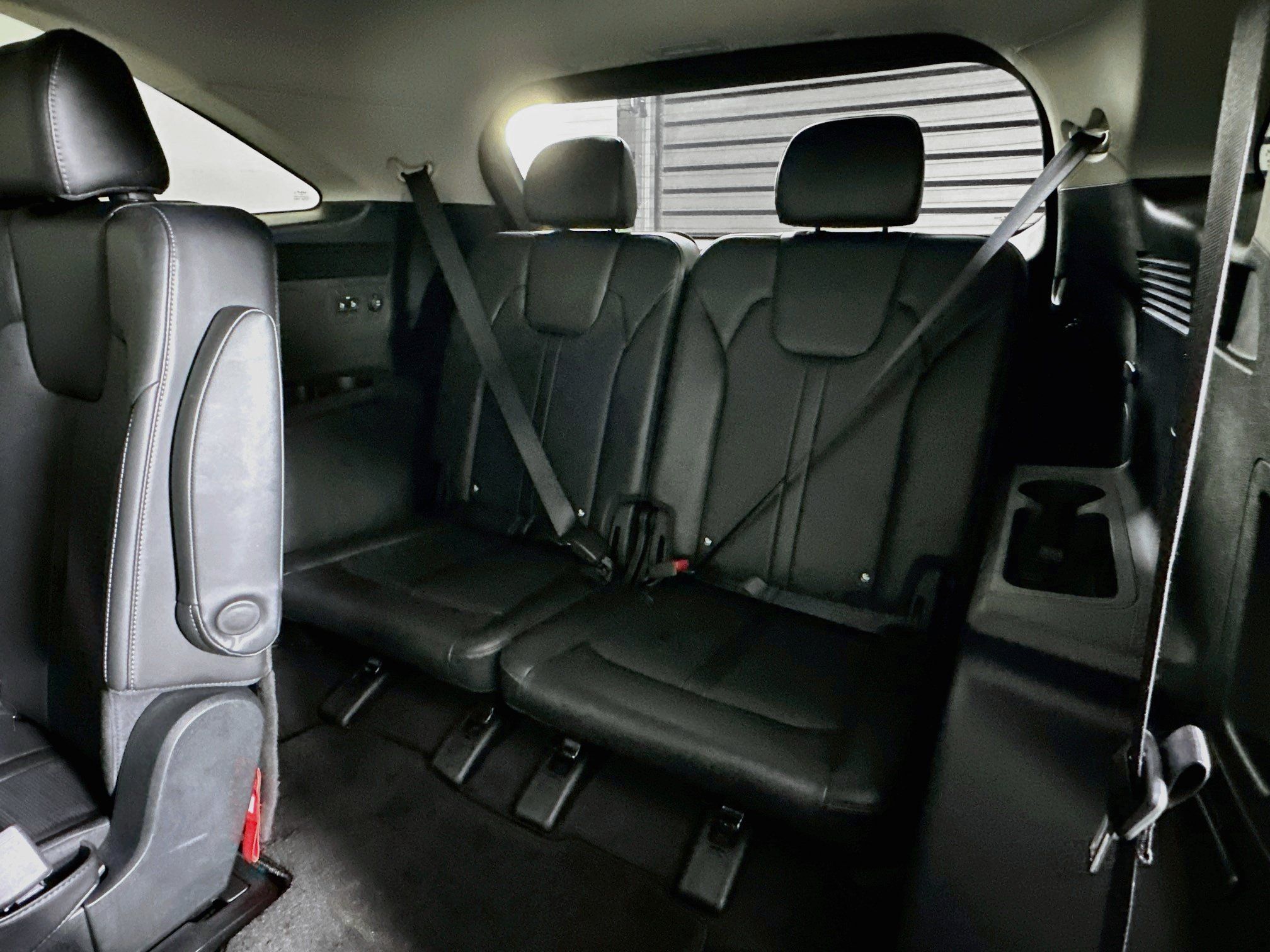 Used 2025 Kia Sorento EX FWD image 30