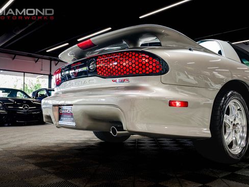 Used 2002 Pontiac Firebird Formula RWD image 12