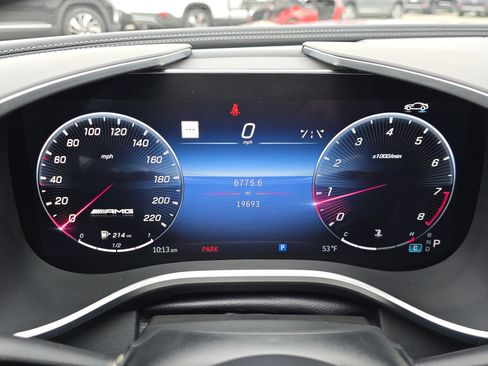 Used 2022 Mercedes-Benz SL 63 AMG AMG SL 63 image 28