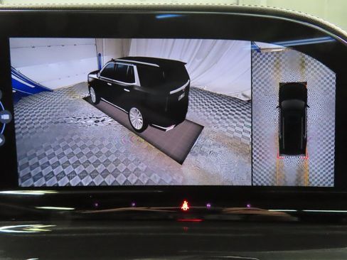 Used 2023 Cadillac Escalade ESV Sport image 30