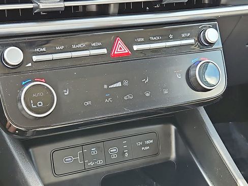 Used 2025 Hyundai Tucson SEL AWD/4WD image 14