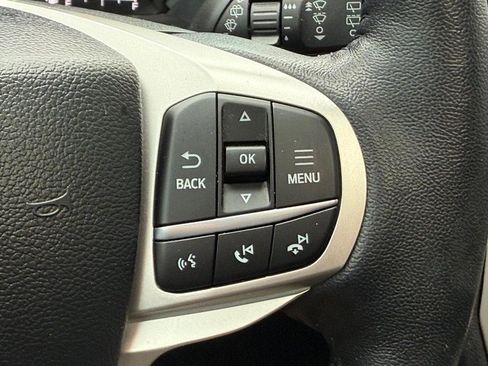 Certified 2023 Ford Explorer XLT image 17