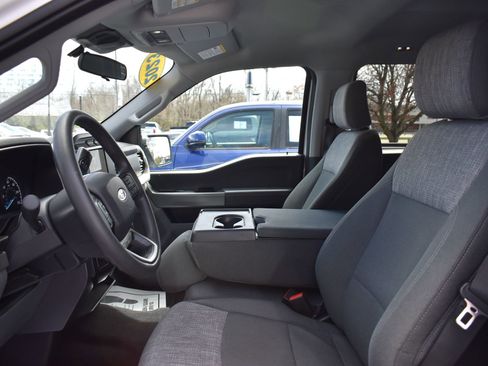 Used 2023 Ford F150 XLT w/ Trailer Tow Package image 13