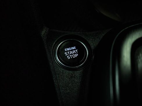 Used 2025 Kia K4 LXS image 16