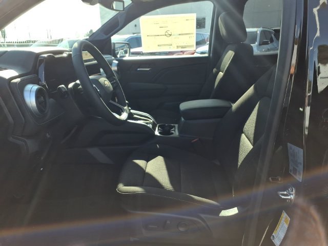 New 2026 Chevrolet Colorado LT w/ Advanced Trailering Package AWD/4WD image 18