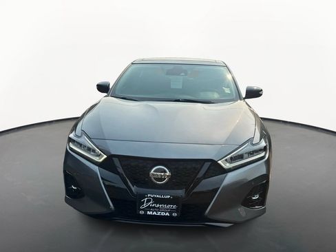 Used 2021 Nissan Maxima SR w/ Sport Mat Group FWD image 8