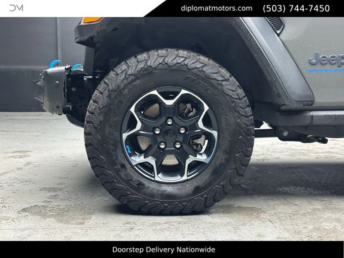 Used 2023 Jeep Wrangler Unlimited Rubicon 4xe w/ Steel Bumper Group image 45