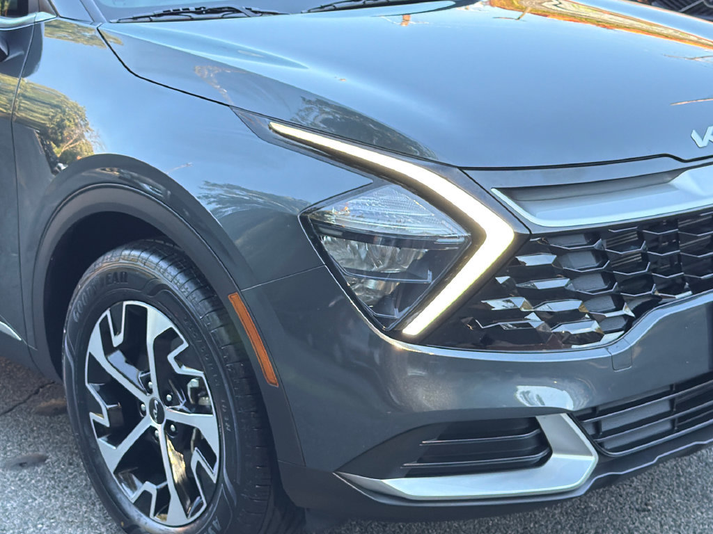 Certified 2023 Kia Sportage EX AWD/4WD image 10