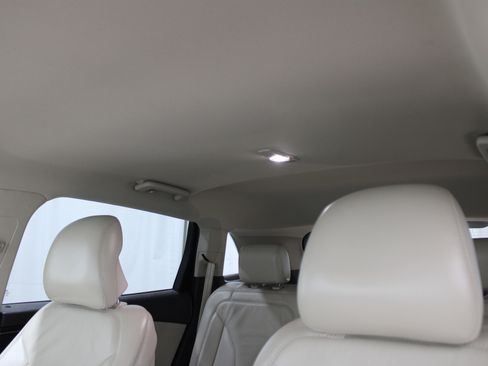 Used 2016 Lincoln MKX Select w/ Climate Package image 24