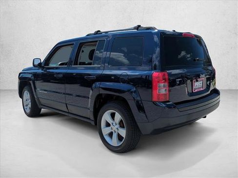 Used 2014 Jeep Patriot Latitude FWD image 8
