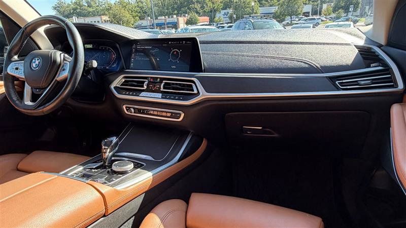 Used 2021 BMW X7 xDrive40i w/ Premium Package 2 AWD/4WD image 39