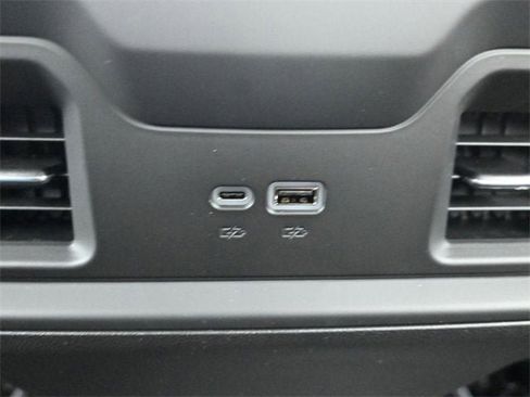 New 2026 Chevrolet Silverado 3500 LT w/ Convenience Package image 20