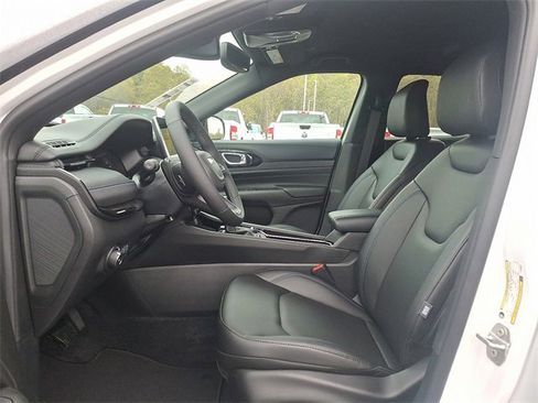 New 2026 Jeep Compass Limited image 6