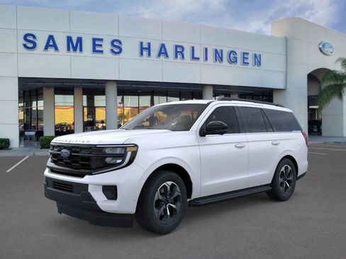 New 2026 Ford Expedition Active image 1