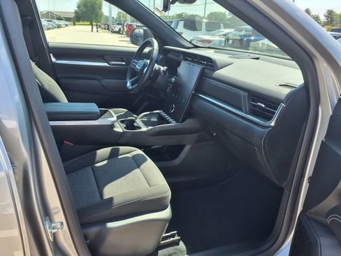 Used 2026 GMC Terrain Elevation w/ Technology Package II FWD image 22
