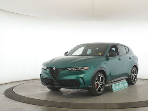 Used 2024 Alfa Romeo Tonale Veloce image 10