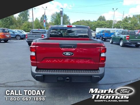 New 2025 Ford Maverick XLT w/ XLT Luxury Package image 4