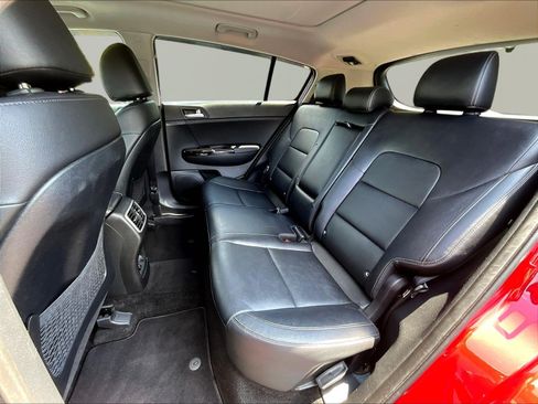 Used 2019 Kia Sportage EX w/ EX Premium Package FWD image 22