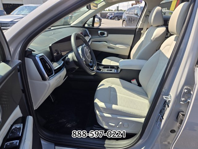 Used 2025 Kia Sorento SX FWD image 10