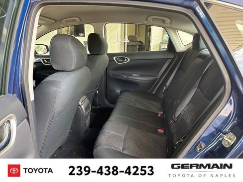 Used 2019 Nissan Sentra SR FWD image 17