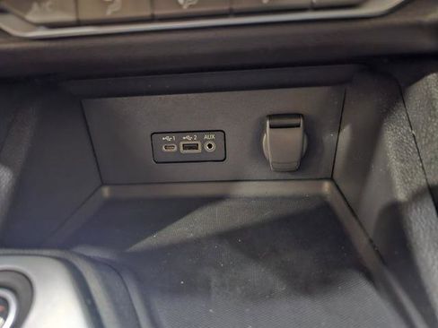 Used 2022 Nissan Sentra SV w/ Trunk Package image 10