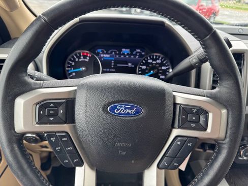 Used 2021 Ford F250 Lariat w/ Chrome Package AWD/4WD image 17