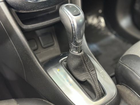 Used 2016 Buick Encore FWD image 21