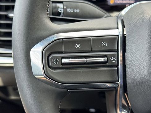 New 2026 GMC Canyon Elevation RWD image 9