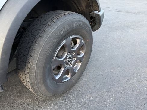 Used 2025 Ford Bronco Big Bend AWD/4WD image 12
