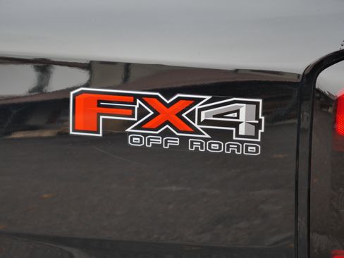 Certified 2024 Ford Ranger XLT w/ FX4 Off-Road Package image 18