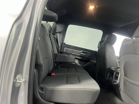 Used 2023 RAM 1500 Big Horn image 31