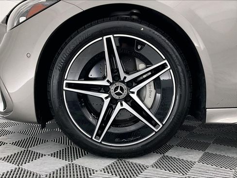 Certified 2024 Mercedes-Benz C 300 Sedan image 8