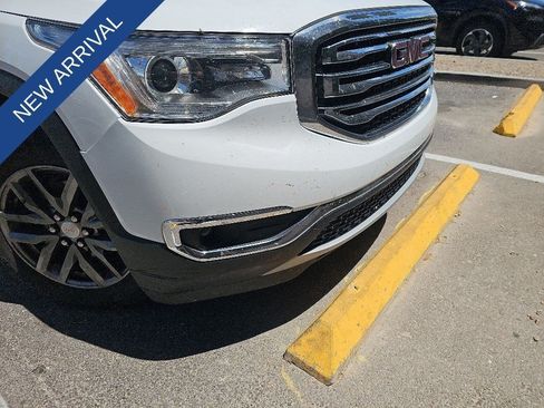 Used 2019 GMC Acadia SLT FWD image 19