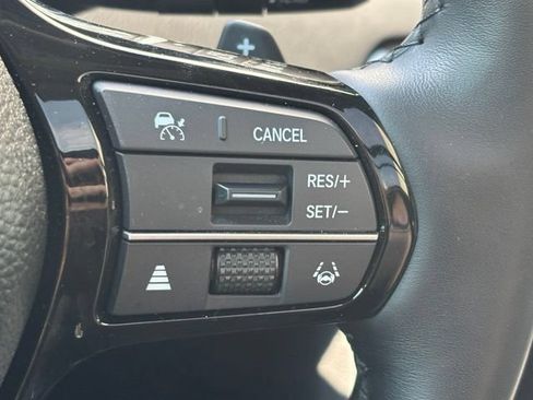 Used 2025 Honda Pilot Elite image 15