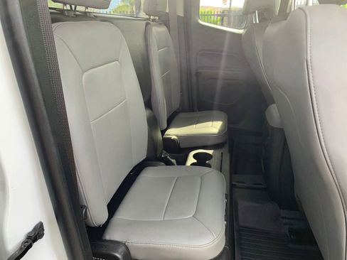 Used 2018 Chevrolet Colorado W/T w/ WT Convenience Package image 14