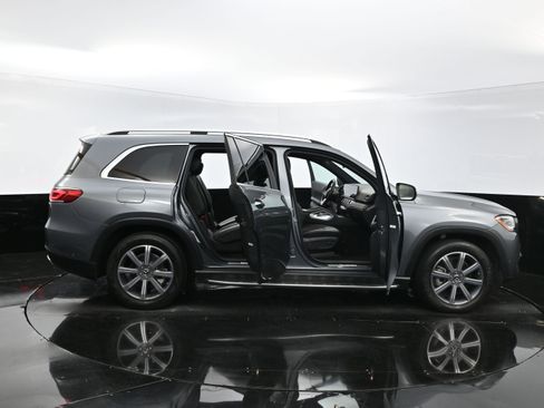 Used 2021 Mercedes-Benz GLS 450 4MATIC image 42