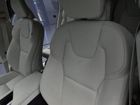 Used 2023 Volvo XC90 B6 Plus w/ Protection Package Premier AWD/4WD image 16