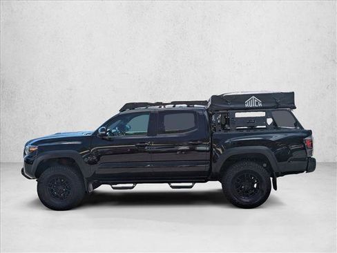 Used 2021 Toyota Tacoma TRD Pro AWD/4WD image 11