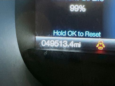 Used 2024 Ford Edge Titanium image 18