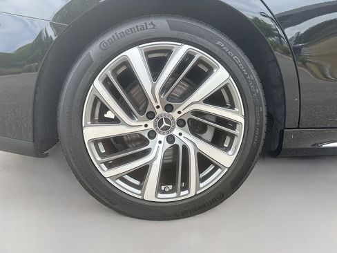 Used 2024 Mercedes-Benz E 350 4MATIC Sedan image 14