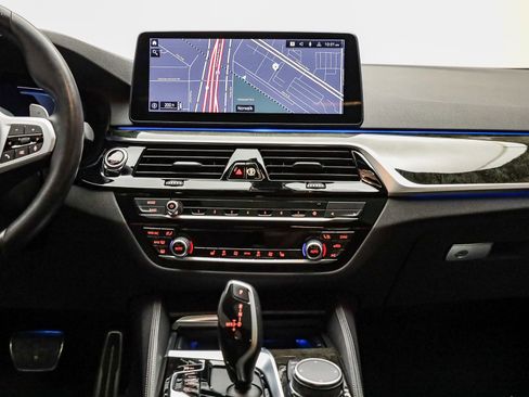 Certified 2023 BMW 530e w/ M Sport Package image 14