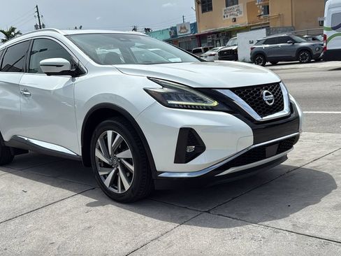 Used 2019 Nissan Murano SL w/ SL Technology Package FWD image 17