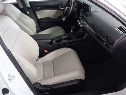 Used 2024 Honda Civic EX-L image 24